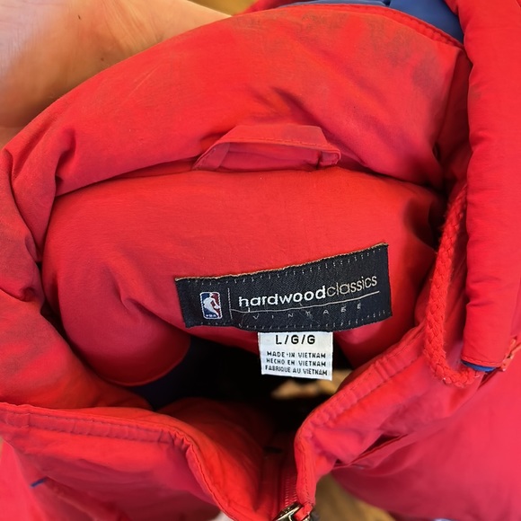 Vintage Philadelphia 76ers Reebok Jacket - Picture 13 of 13